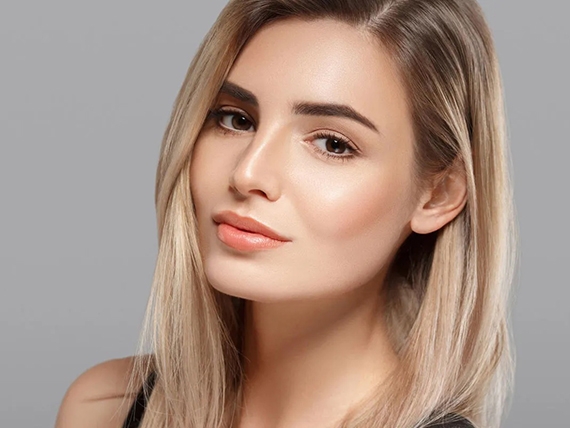 trucco base